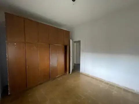 Depto Tipo Casa en Alquiler con 1 cocheras