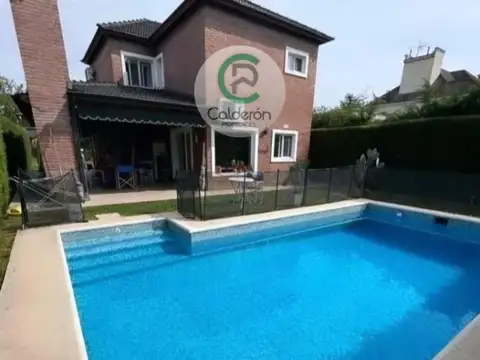 Casa en Alquiler de 3 dormitorios