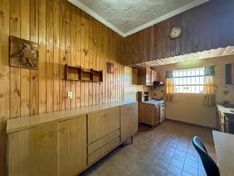 Venta PH en 1° por escalera de 3 dormitorios con patio y terraza barrio Arroyito Rosario