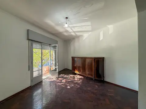 Depto Tipo Casa en Venta de 5 ambientes