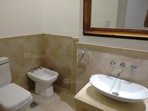 Depto Tipo Casa en Alquiler al Noreste