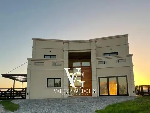 Casa con Salida al Golf en El Canton - Golf