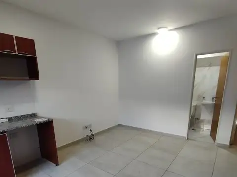 Depto Tipo Casa en Alquiler de 2 ambientes