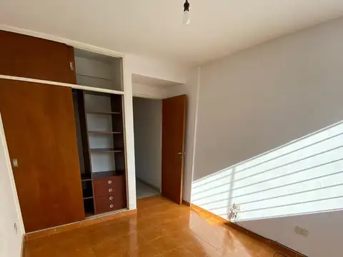 Departamento en Alquiler en Echesortu, $ 500.000
