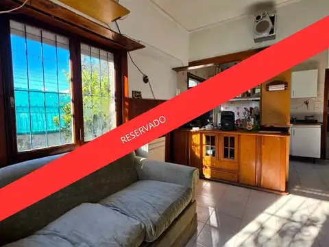 Venta Casa 3 ambientes, Barrio Aeroparque
