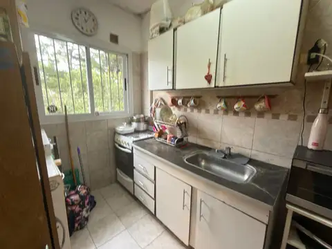Depto Tipo Casa 4 ambientes con 1 baño