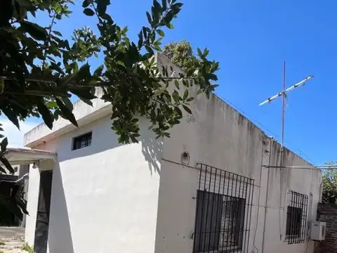 CASA TIPO PH AL FONDO EN VENTA CASACUBERTA 5146 V.DOMINICO