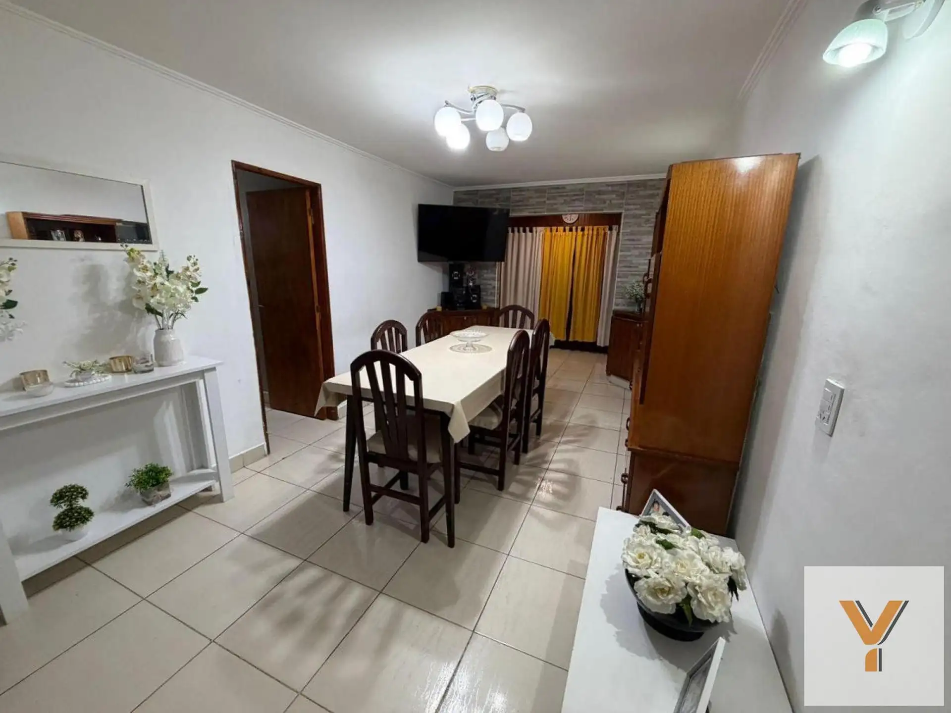 Depto 4 amb, 71m² con balcón y orientación norte