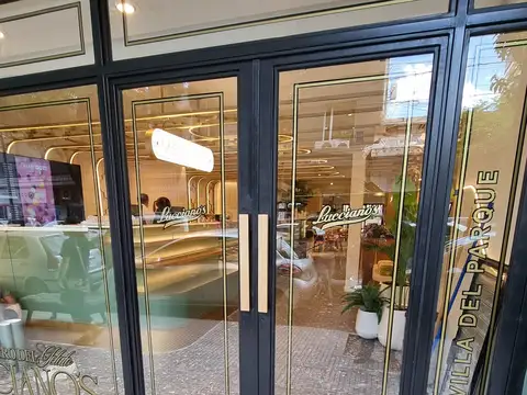 Local en Venta en Villa del Parque, USD 1.500.000