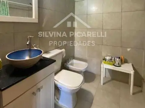 VENTA CASA 120 m2- 3 dormitorios-EN Bº PARQUE SAKURA -  Calle José Hernández 200