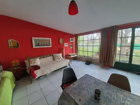 Casa 4 ambientes con 1 baño
