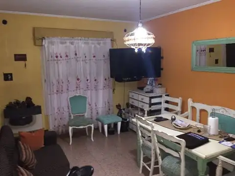 Pedro Echague nº 1115 e/ Arenales y Vidal