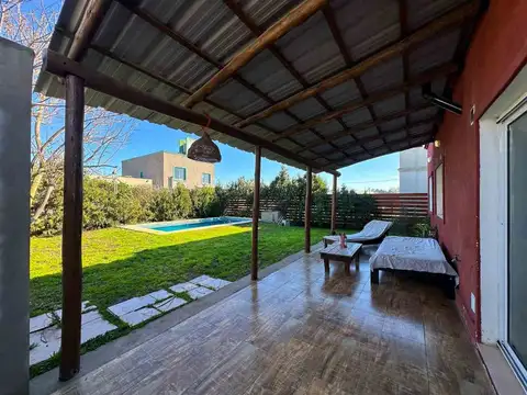 VENTA CASA 3 AMBIENTES BARRIO LAGUNA AZUL CREDITO