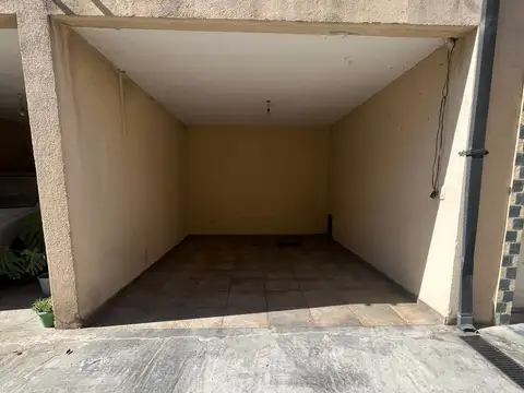 Depto Tipo Casa en Alquiler de 2 dormitorios