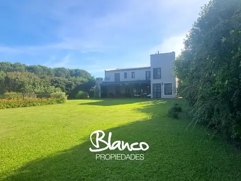 Casa  en Alq. Temporario en Estancias del Pilar - Champagnat - Temporada de Verano 2024!