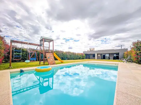 Casa en Venta de 2 dormitorios en Don Mateo, Funes