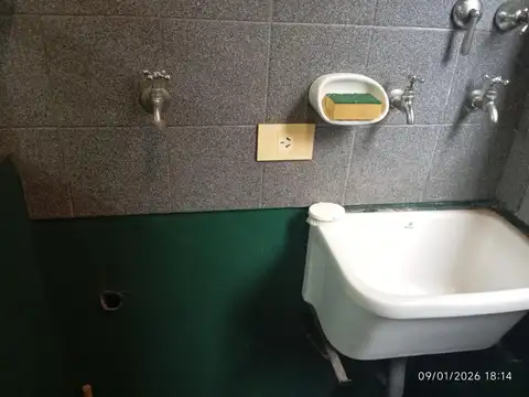 Departamento 3 ambientes con balcón y bajas expensas