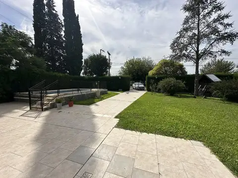 VENTA Casa en Pueblo Esther  