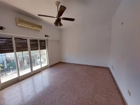Depto Tipo Casa en Venta en Liniers, USD 120.000