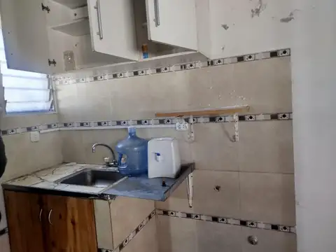 Depto Tipo Casa en Venta en Villa Luzuriaga, USD 43.000