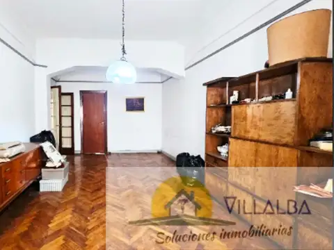 ESPECTACULAR DEPTO. 2 AMBIENTES DE EPOCA - 84 M SUP. TOTAL- ESTADO ORIGINAL, MUY BIEN CONSERVADO- EXCELENTE ZONA 