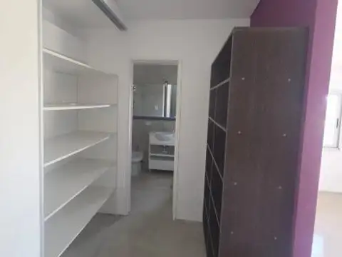 Depto Tipo Casa 2 ambientes con 1 baño