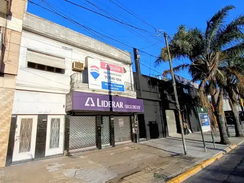 Inmueble comercial sobre Av. Yrigoyen Lanús Oeste