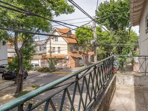 VENTA CASA 4 AMB PATIO TERRAZA COCH Y LOCAL OLIVOS