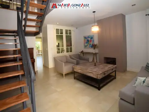 Casa en Venta de 4 dormitorios