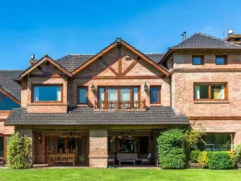 Casa en Venta de 7 dormitorios