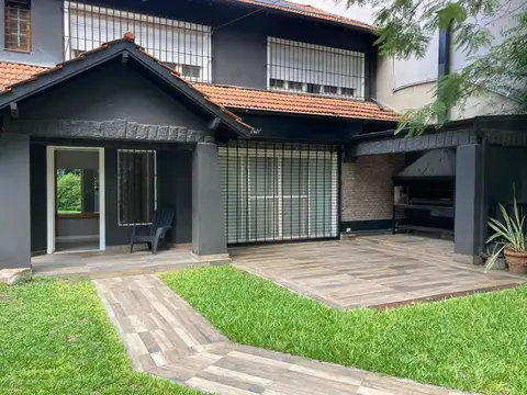 Alquiler en El Corazon de Olivos, Excelente, 4 o 5 dormitorios 