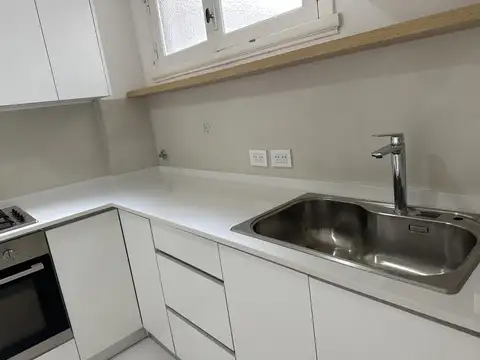 Departamento en Venta en Parque Las Heras, USD 260.000