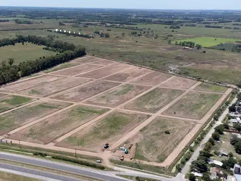 Terreno en Venta 25  mts Fondo