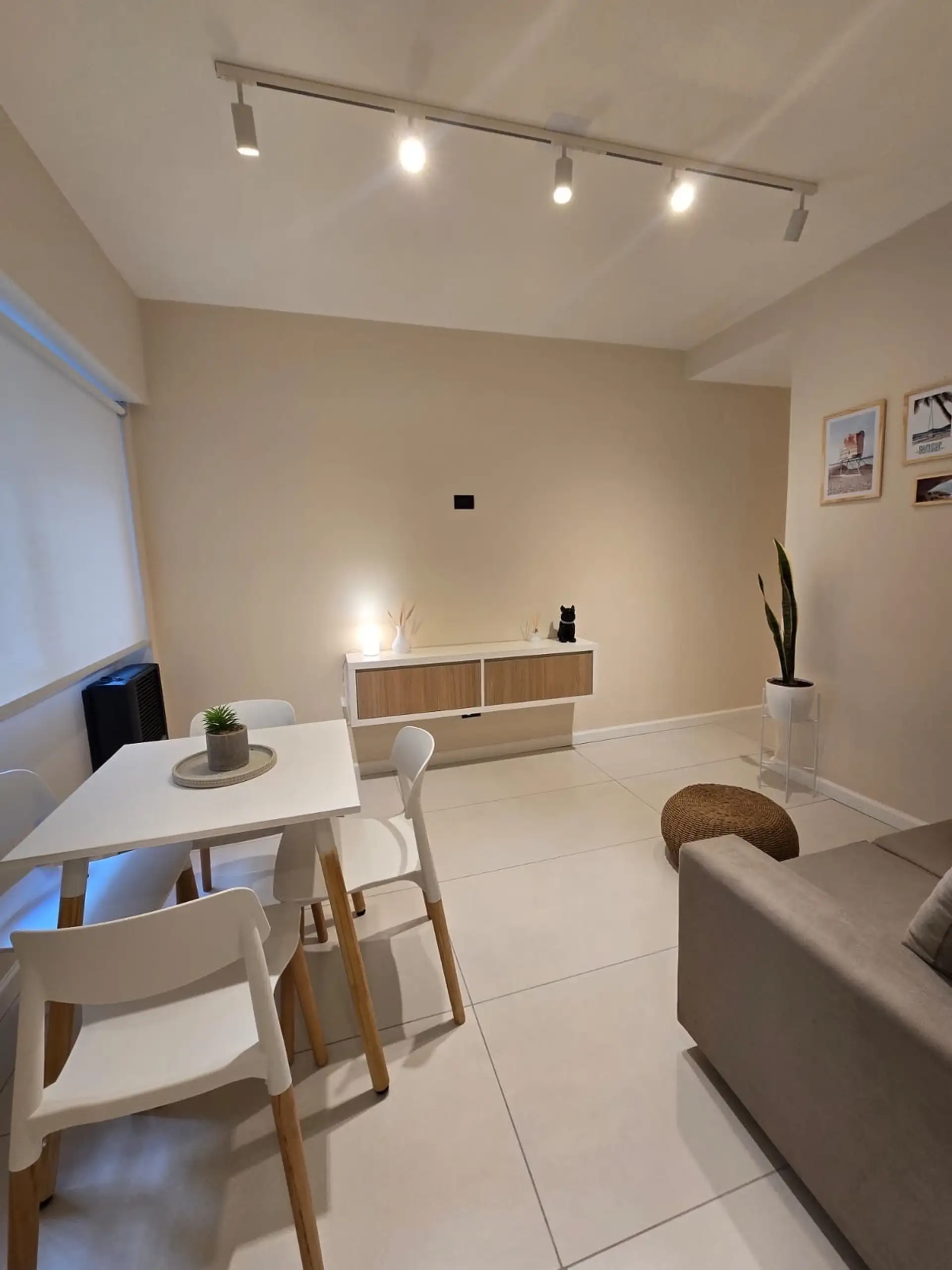 Venta Departamento 3 ambientes Renovado. Zona Centro