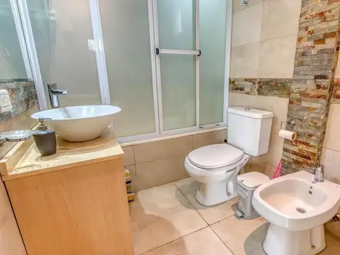 Casa 4 ambientes en San Sebastian Area 12