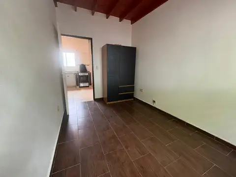 Depto Tipo Casa en Alquiler en Villa Real, $ 1.100.000