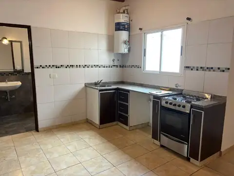 Moliere 2300, Piso 1