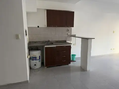 departamento 1 ambiente con balcón