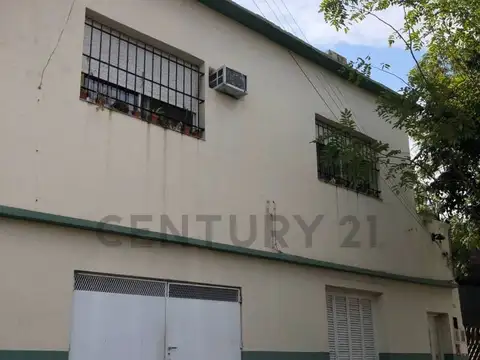 Libertad 4000, Piso 0