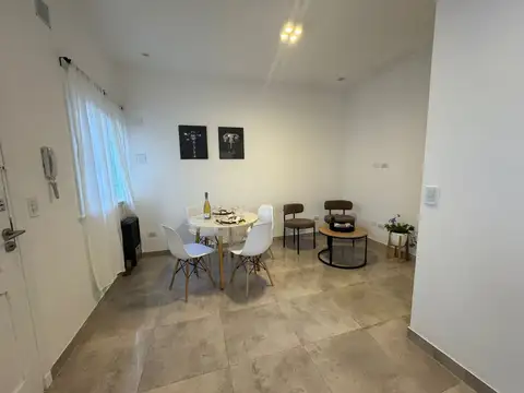 Depto Tipo Casa en Venta de 1 dormitorio