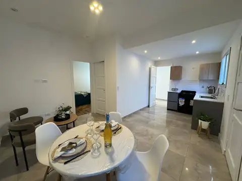 Depto Tipo Casa 2 ambientes con 1 baño