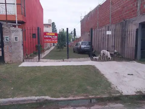 Casa a terminar a metros de Av. San Martin