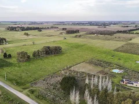 Lote en venta en El Chajá, barrio de chacras en Exaltación de la Cruz