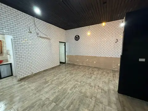 Local Comercial en alquiler - 1 Ambiente - Parque Patricios