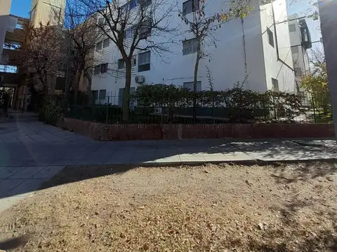 Departamento 5 ambientes con 1 baño