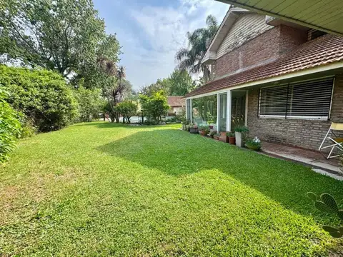 CASA / TERRENO Las Lomas de San Isidro Beccar