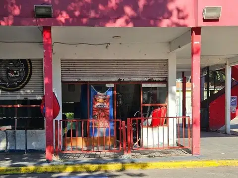 Local en Venta 76 años