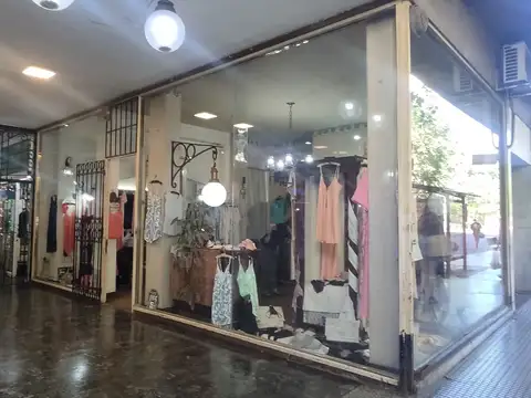 JURAMENTO 1900, Piso P.B.