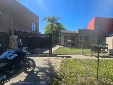 Casa en Funes a estrenar calle Villaguay al 1700