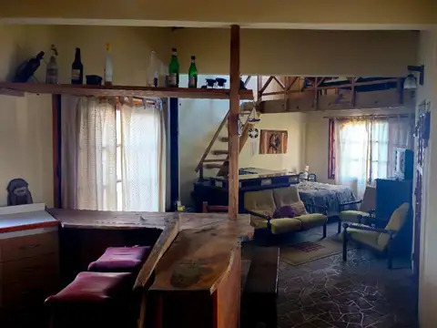 Algorta e/ Cartagena y Bariloche